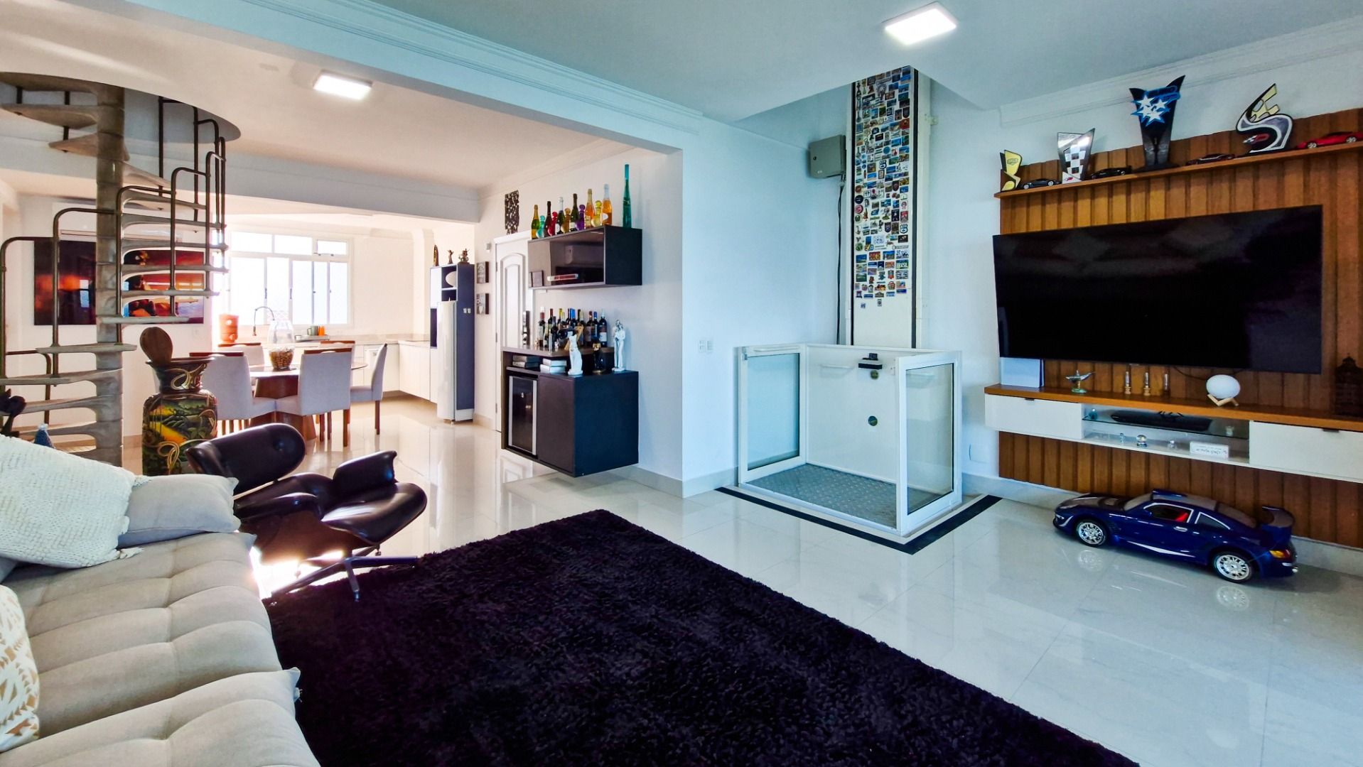 Cobertura Duplex Frente Mar com Vista Panorâmica de 280° e Piscina Privativa em Martim de Sá