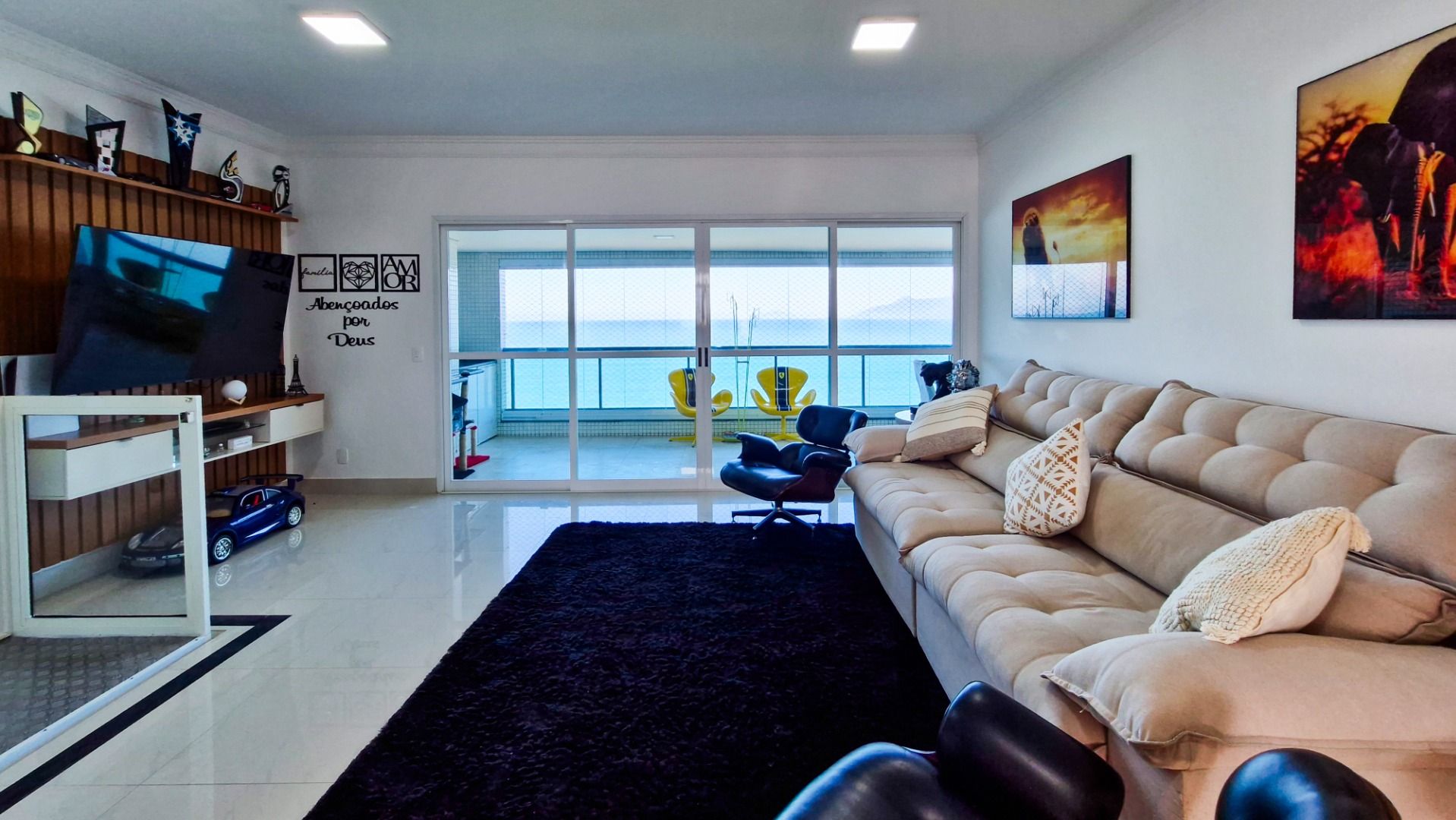Cobertura Duplex Frente Mar com Vista Panorâmica de 280° e Piscina Privativa em Martim de Sá