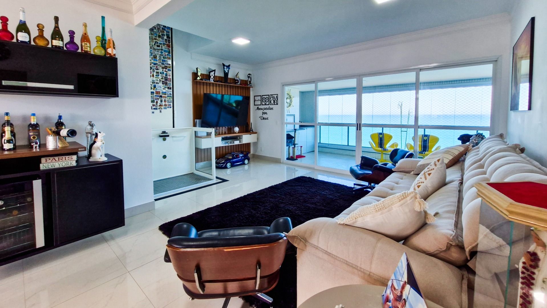 Cobertura Duplex Frente Mar com Vista Panorâmica de 280° e Piscina Privativa em Martim de Sá