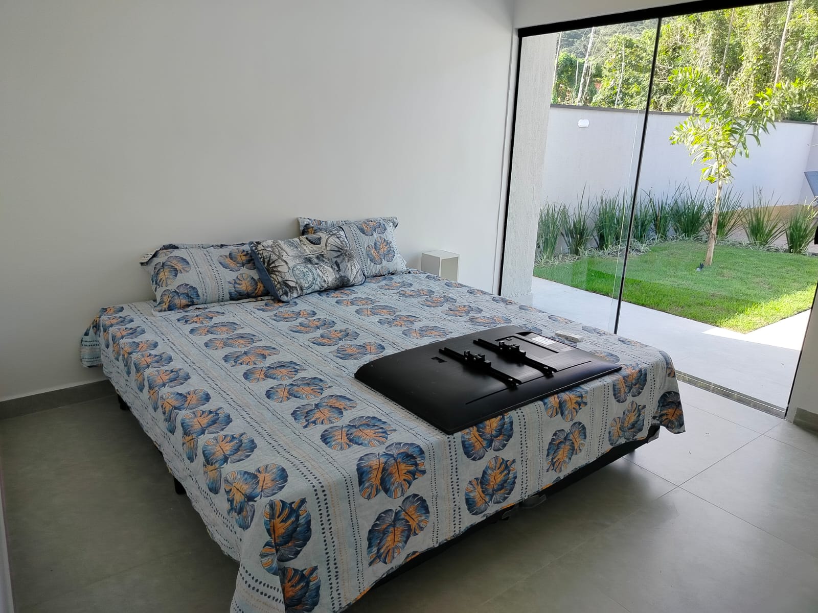 CASA EM CONDOMINIO FECHADO 