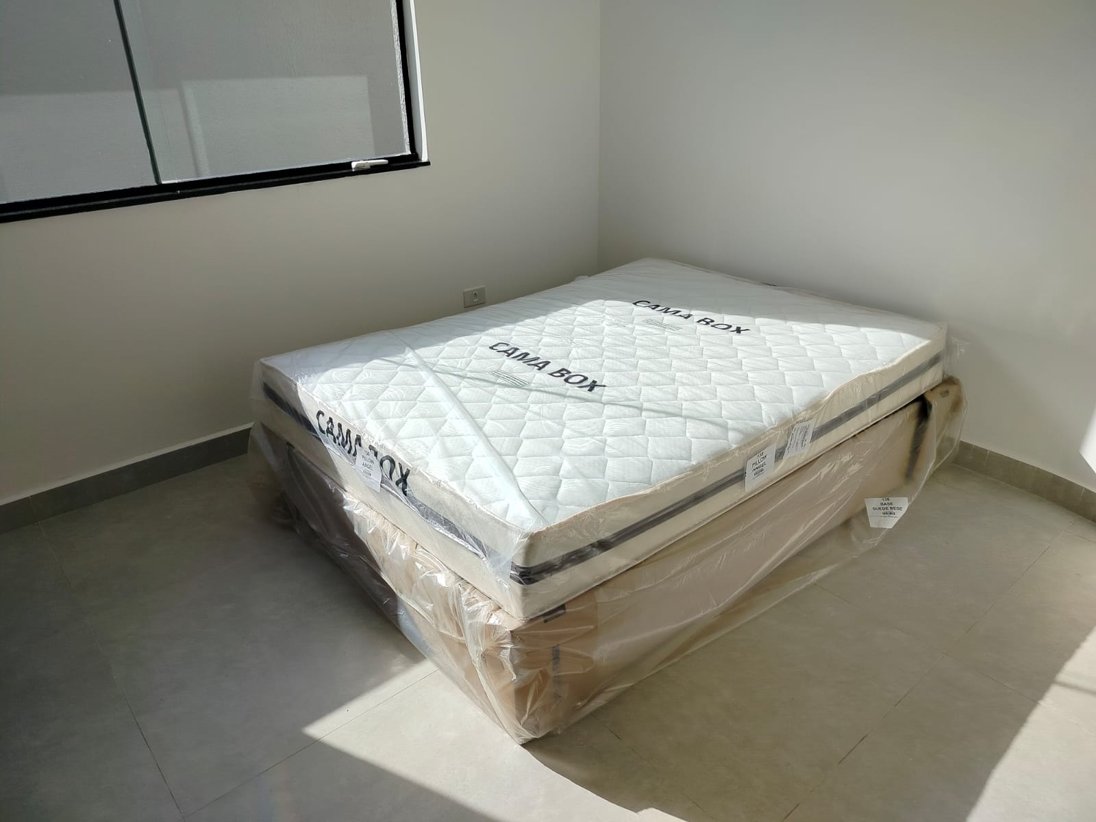 CASA EM CONDOMINIO FECHADO 