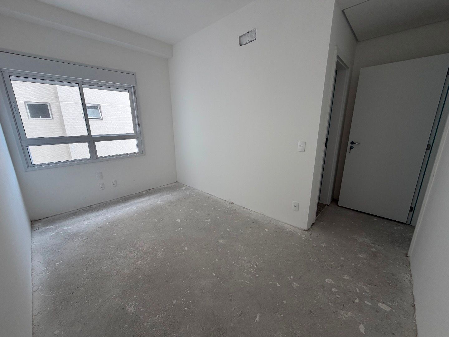 Apartamento Alto Padrão Frente Mar no Condomínio Calabasas, Indaiá