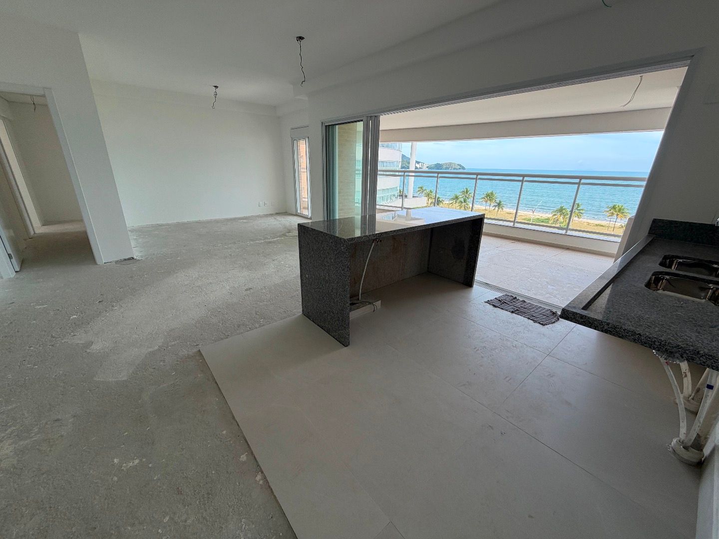 Apartamento Alto Padrão Frente Mar no Condomínio Calabasas, Indaiá