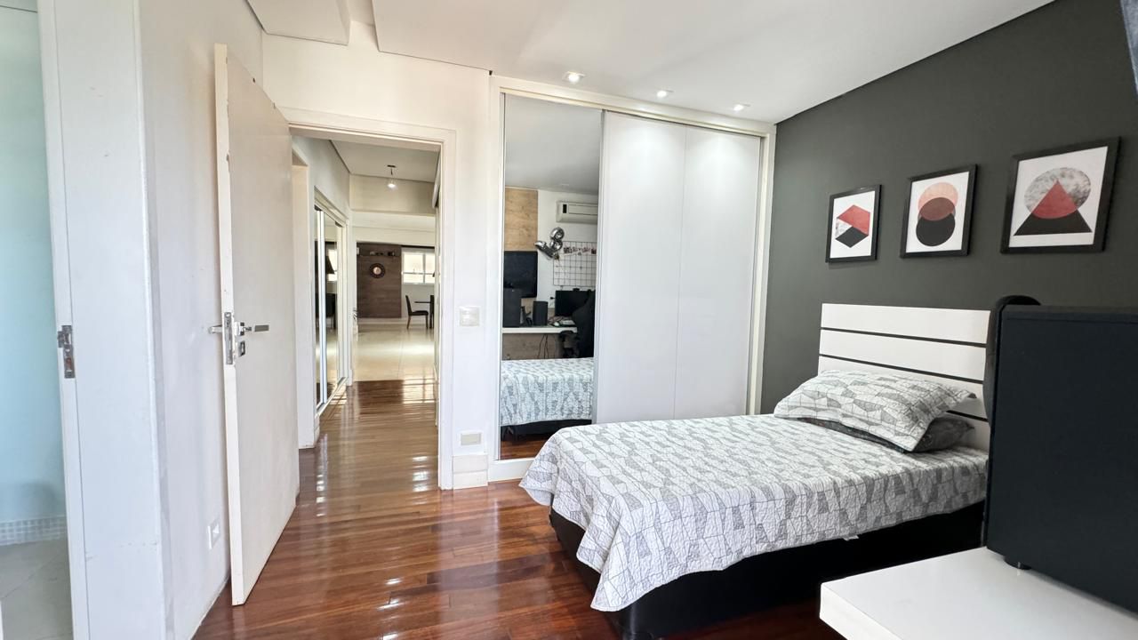 Apartamento Mobiliado e Decorado com Vista Permanente para o Mar no Sunset, Centro