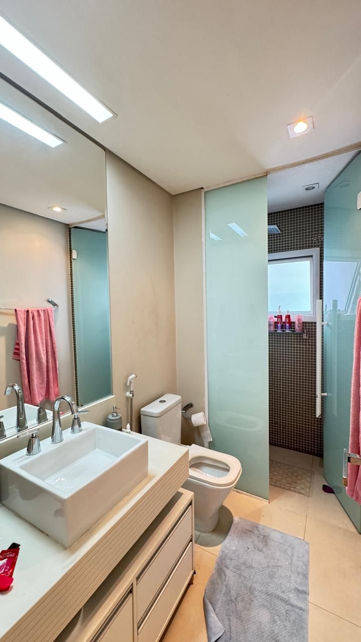 Apartamento Mobiliado e Decorado com Vista Permanente para o Mar no Sunset, Centro