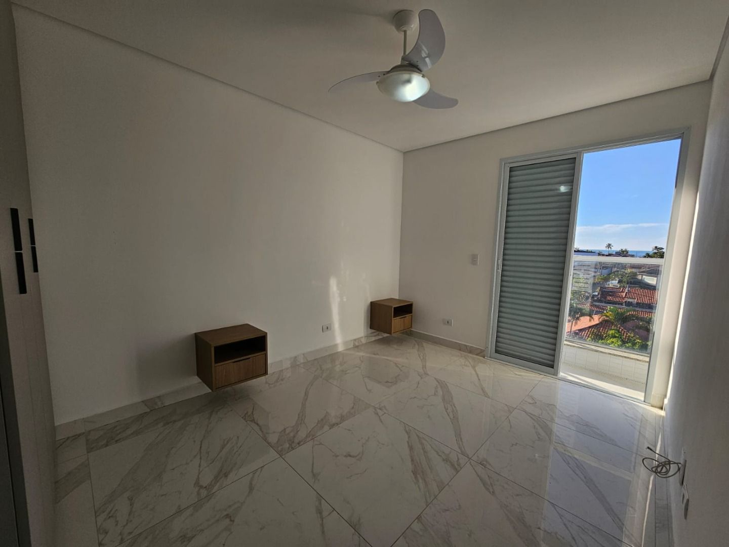 Apartamento com Vista para o Mar no Edifício Eurus, Indaiá