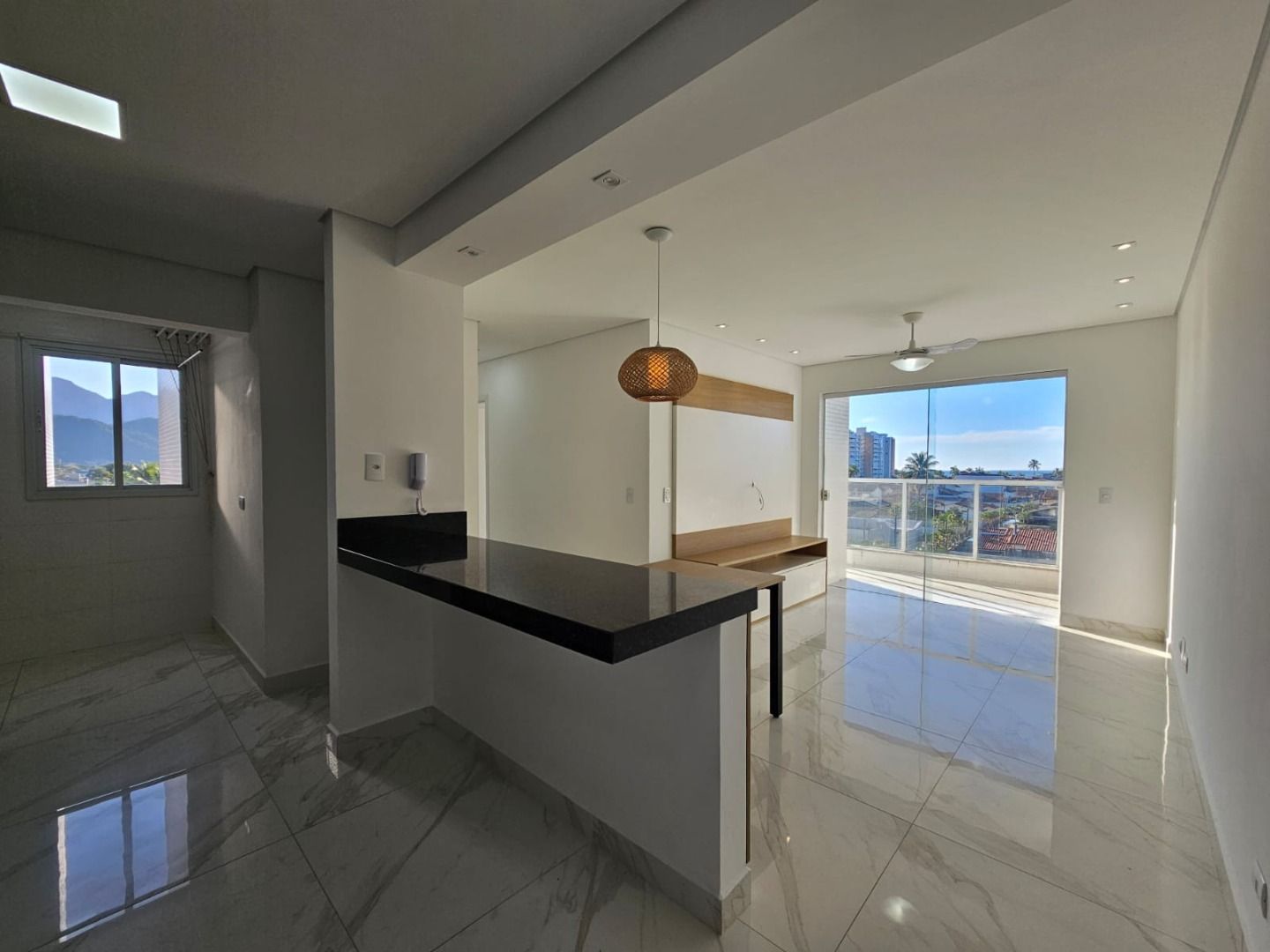 Apartamento com Vista para o Mar no Edifício Eurus, Indaiá