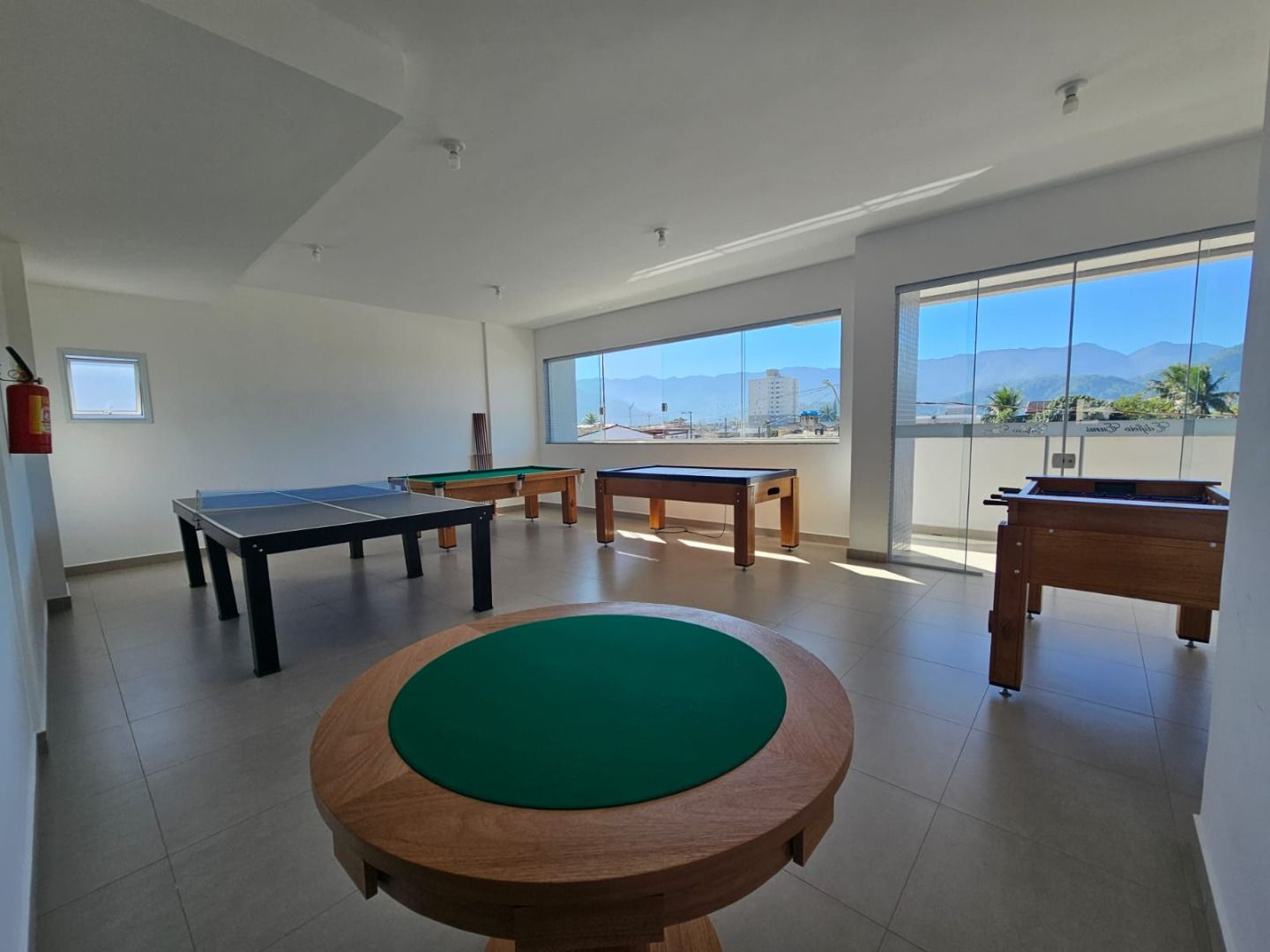 Apartamento com Vista para o Mar no Edifício Eurus, Indaiá