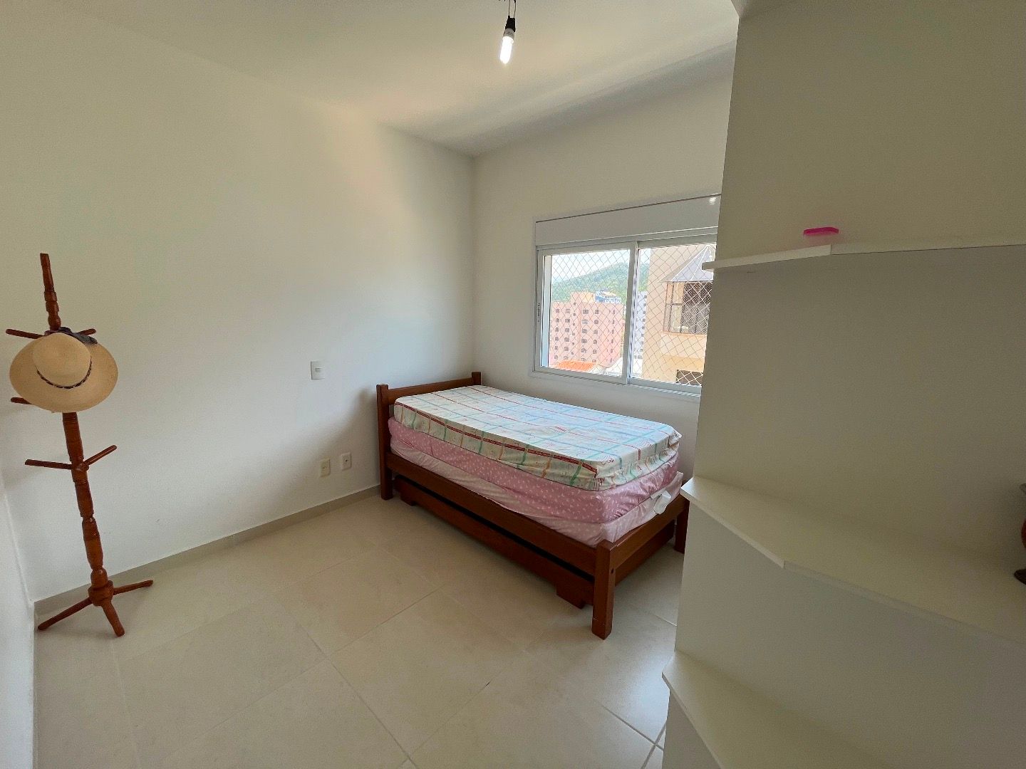 Apartamento Frente Mar com Varanda Gourmet no Martim de Sá