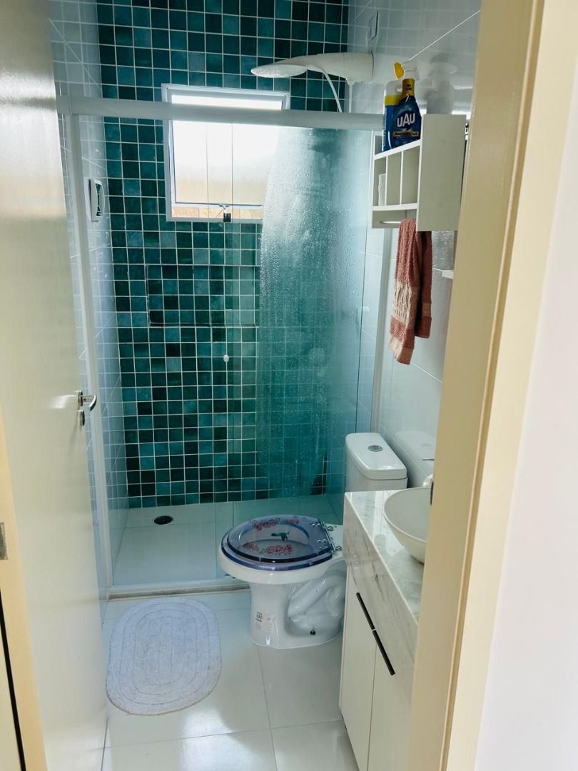 Casa Mobiliada com Área Gourmet em Condomínio no Massaguaçu