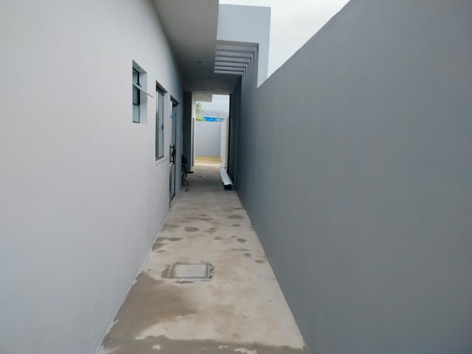 Casa Nova com Suíte no Balneário dos Golfinhos