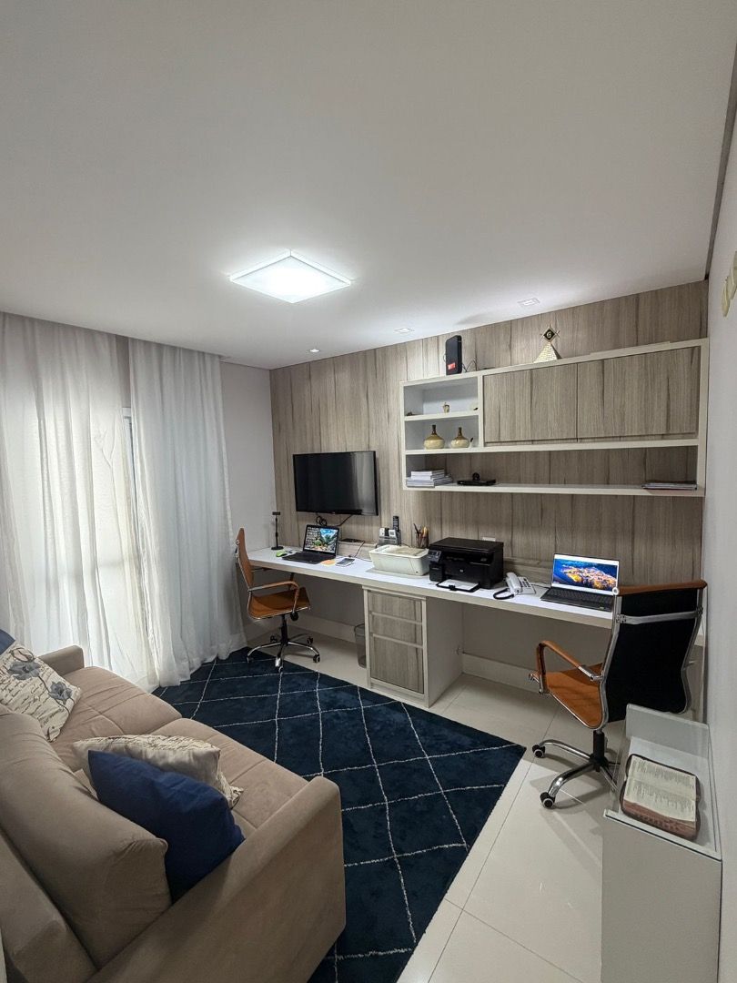 Apartamento Alto Padrão Frente Mar no Edifício Sunset, Centro