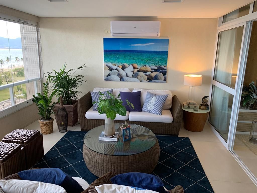 Apartamento Alto Padrão Frente Mar no Edifício Sunset, Centro