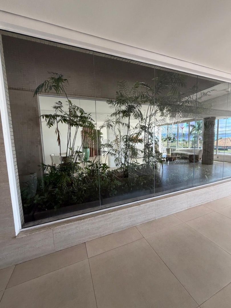 Apartamento Alto Padrão Frente Mar no Edifício Sunset, Centro