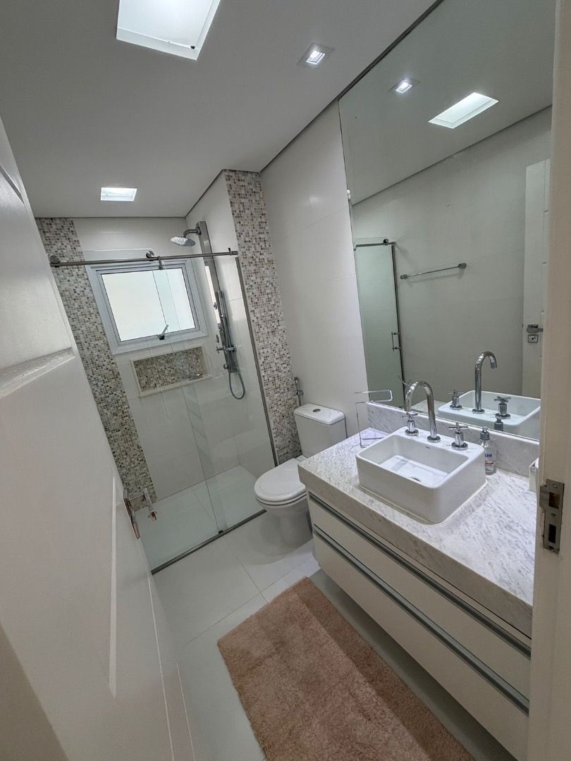 Apartamento Alto Padrão Frente Mar no Edifício Sunset, Centro