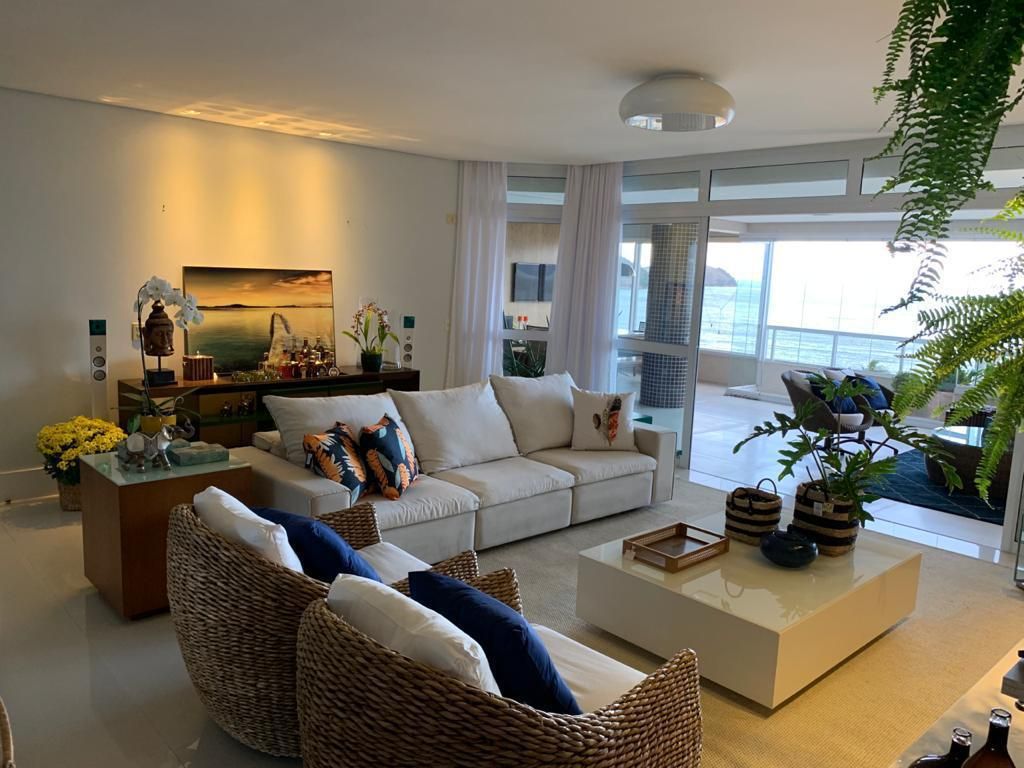 Apartamento Alto Padrão Frente Mar no Edifício Sunset, Centro
