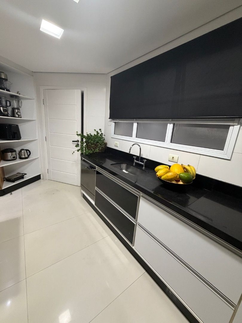 Apartamento Alto Padrão Frente Mar no Edifício Sunset, Centro