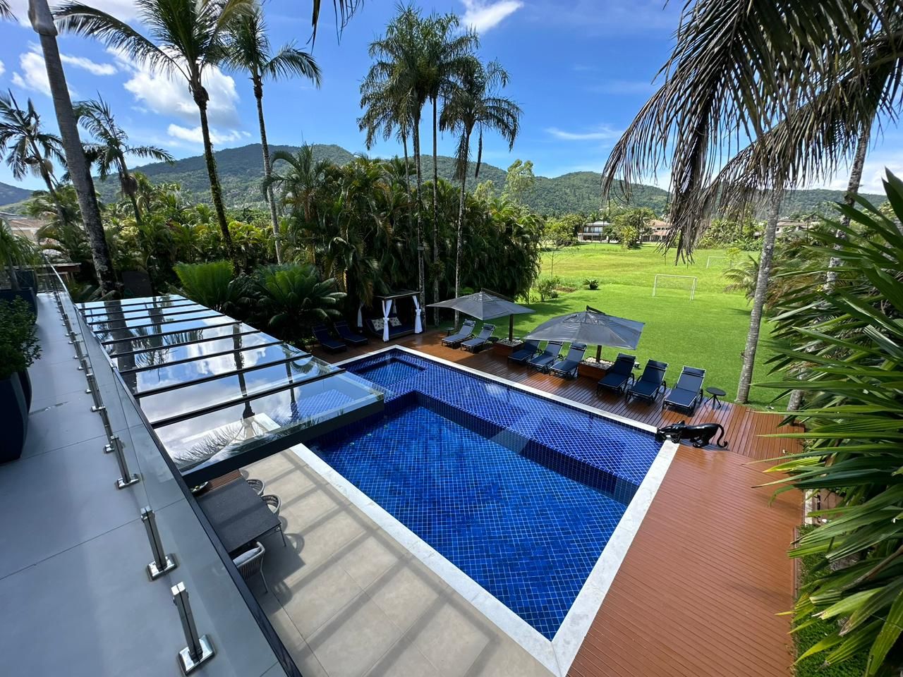 Mansão de Alto Padrão com Sete Suítes e Vista para o Campo de Golfe no Costa Verde, Tabatinga