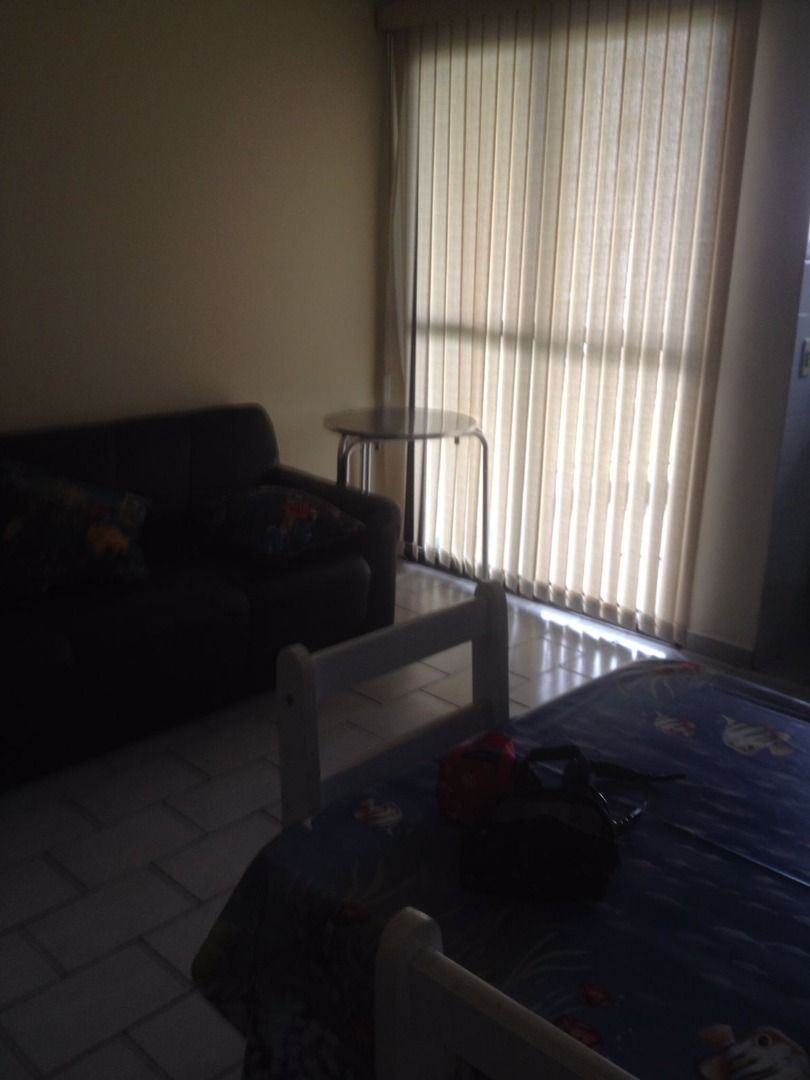 Apartamento Frente Mar no Jardim Aruan com Sacada e Vista para o Mar
