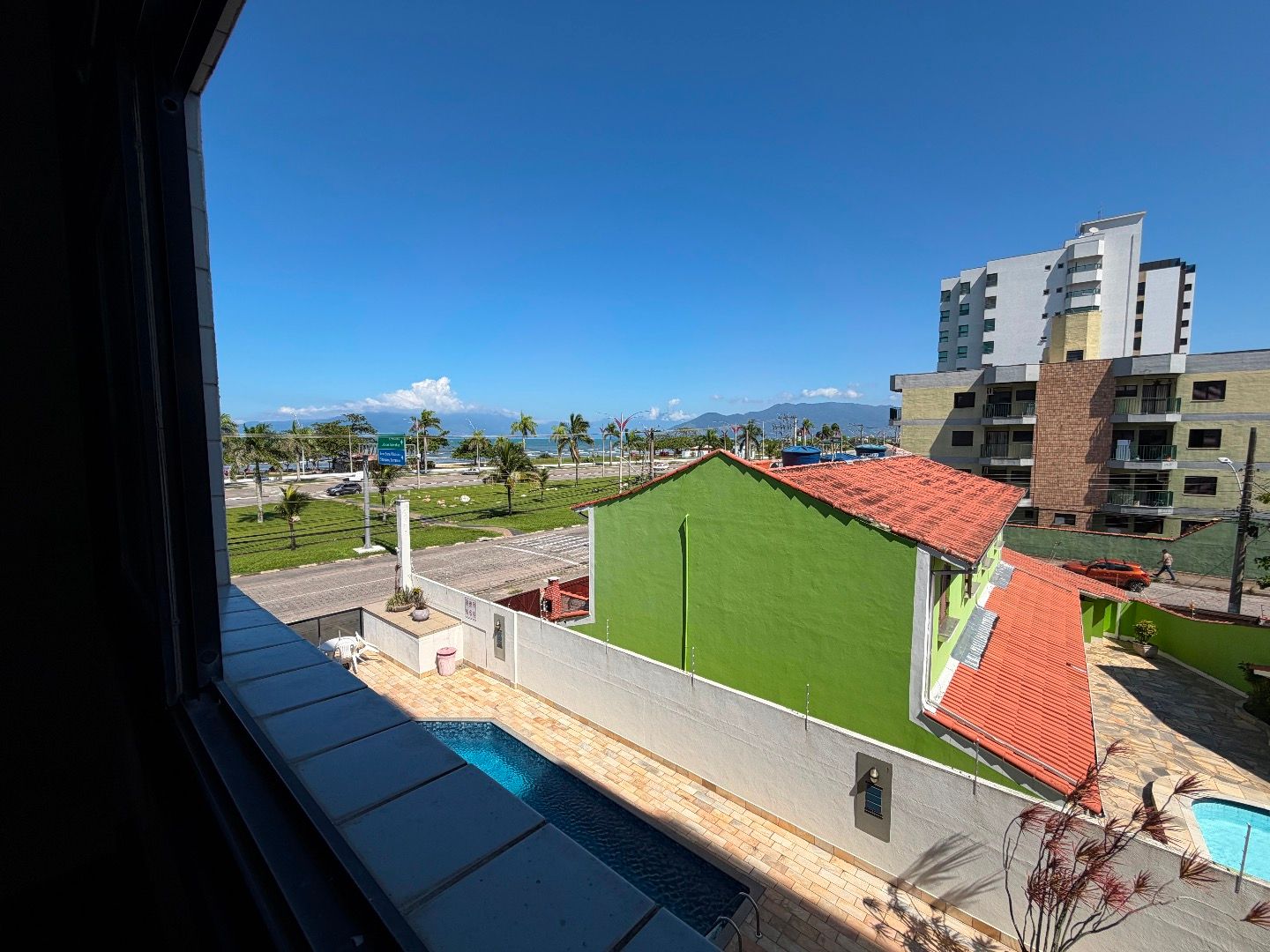Apartamento Frente Mar com Vista em Todos os Ambientes no Indaiá