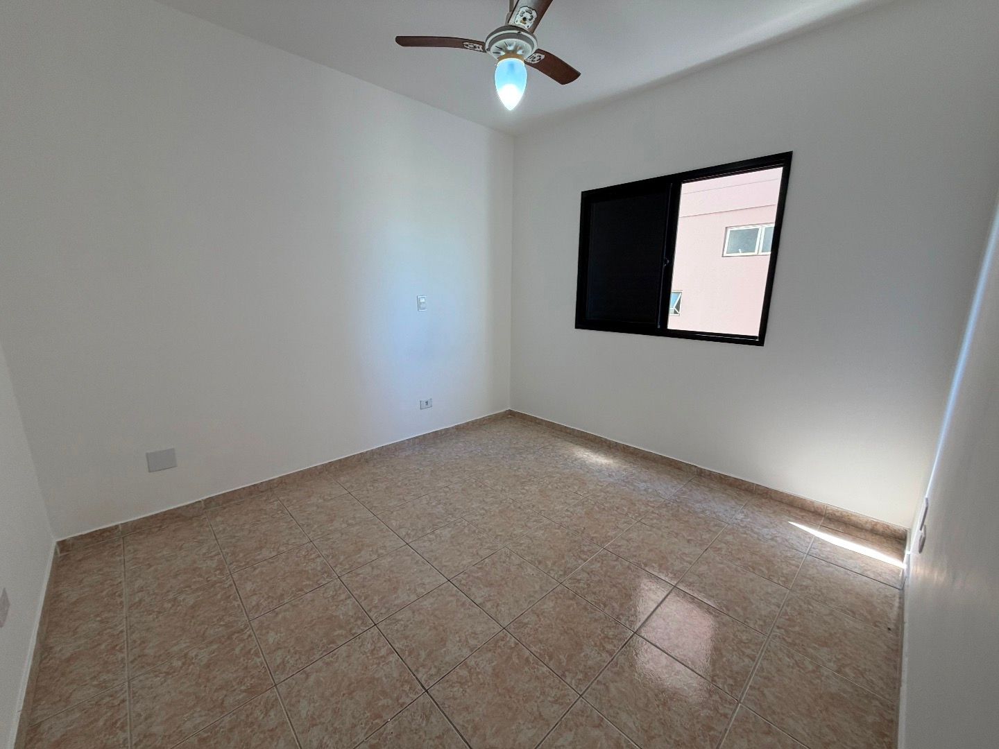 Apartamento Frente Mar com Vista em Todos os Ambientes no Indaiá