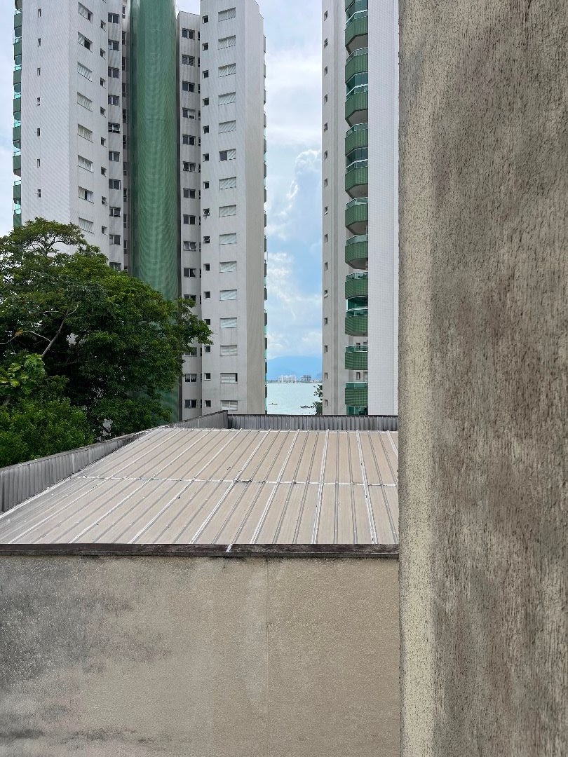Flat Mobiliado a 40m da Praia na Prainha, Condominio Malibu