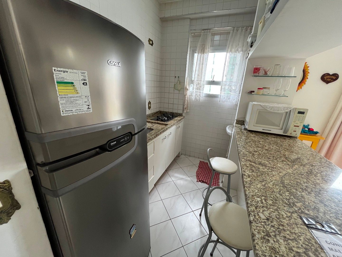 Flat Mobiliado a 40m da Praia na Prainha, Condominio Malibu