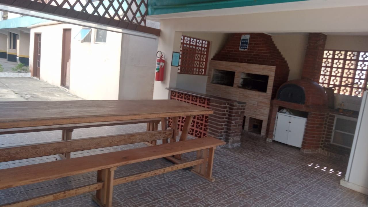 Apartamento Reformado com Vista para o Mar no Massaguaçu