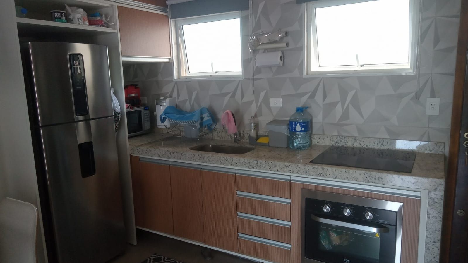 Apartamento Reformado com Vista para o Mar no Massaguaçu