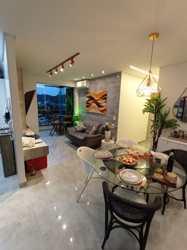 Apartamento com Suíte e Varanda Gourmet no Martin de Sá