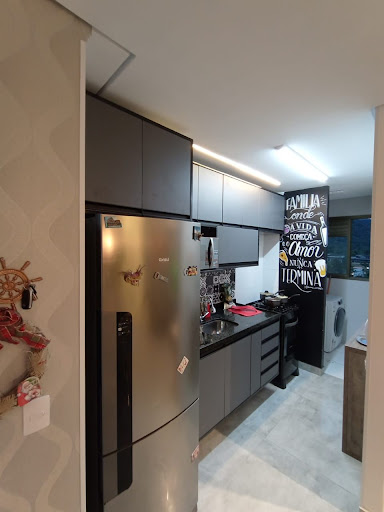 Apartamento com Suíte e Varanda Gourmet no Martin de Sá
