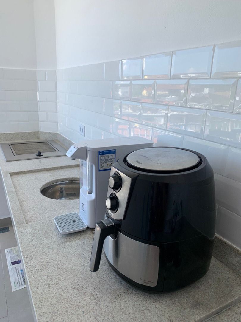 Apartamento com Vista para o Mar no Jardim Britânia Caraguatatuba