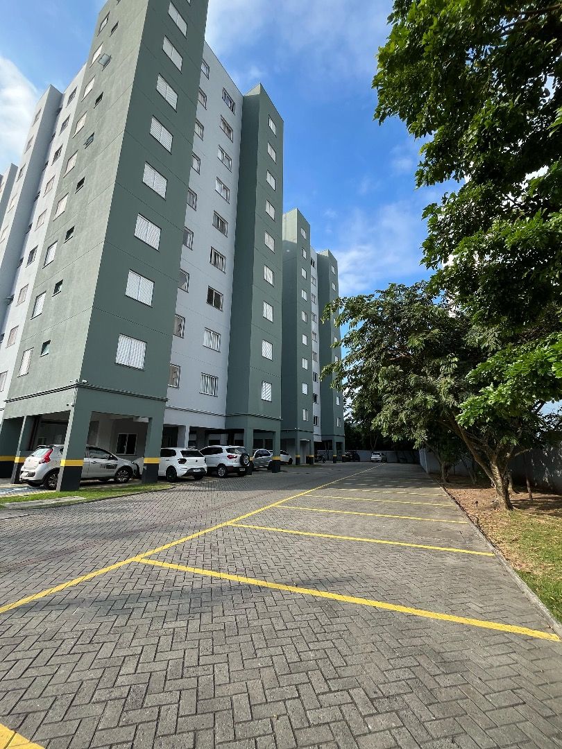 Apartamento no Condomínio Residencial Martinica em Martim de Sá