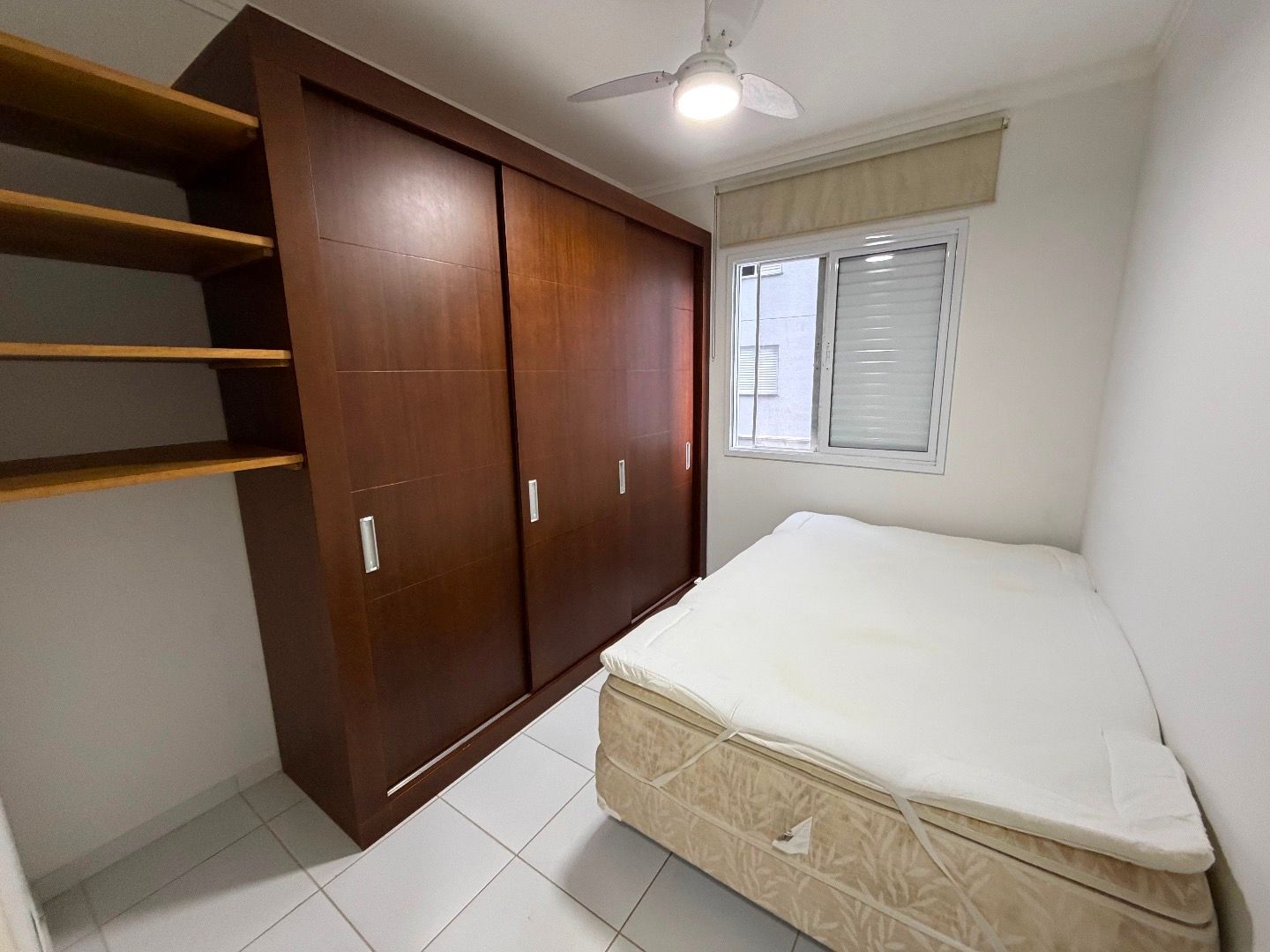 Apartamento no Condomínio Residencial Martinica em Martim de Sá