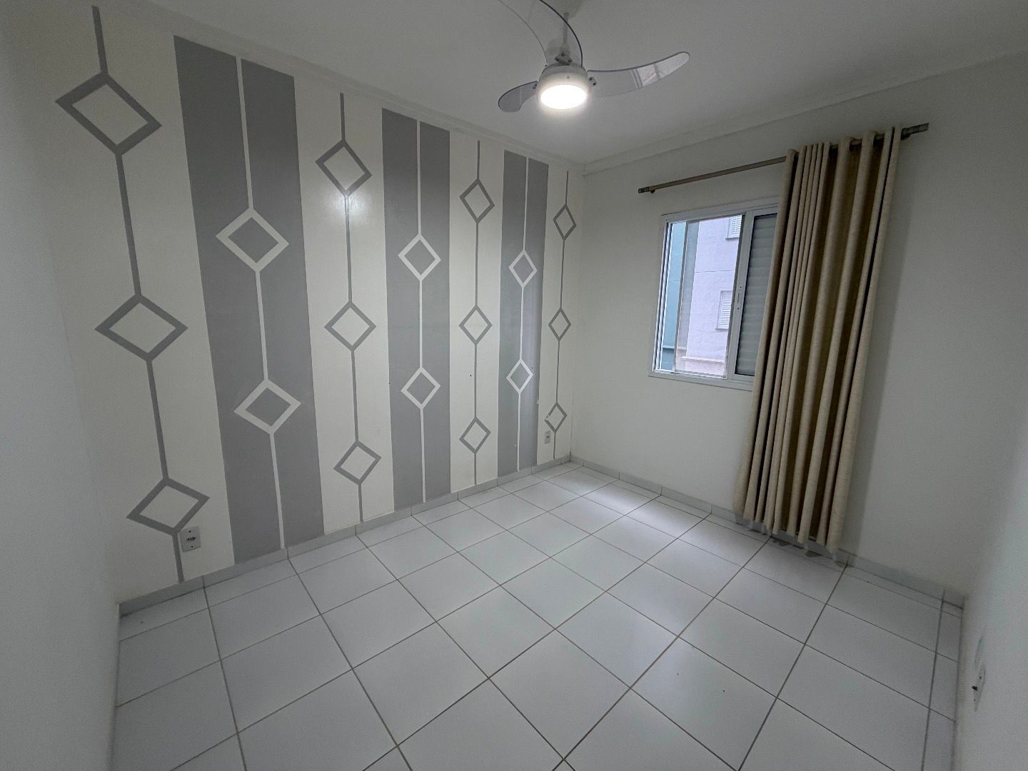 Apartamento no Condomínio Residencial Martinica em Martim de Sá