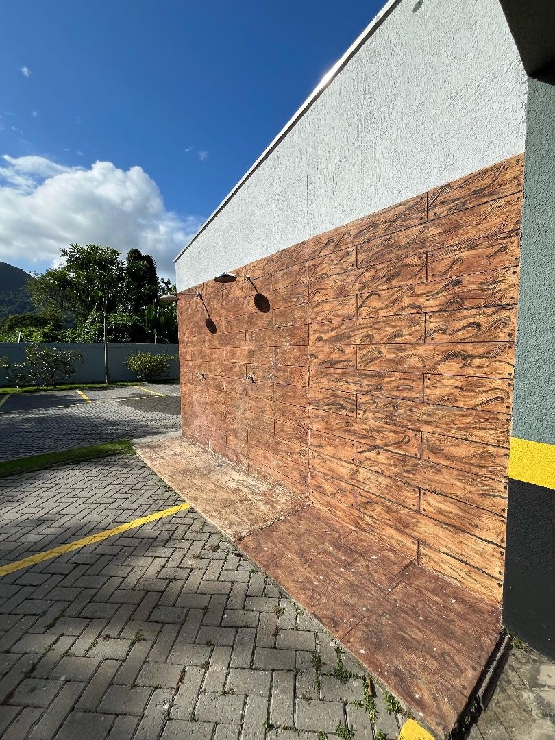 Apartamento no Condomínio Residencial Martinica em Martim de Sá
