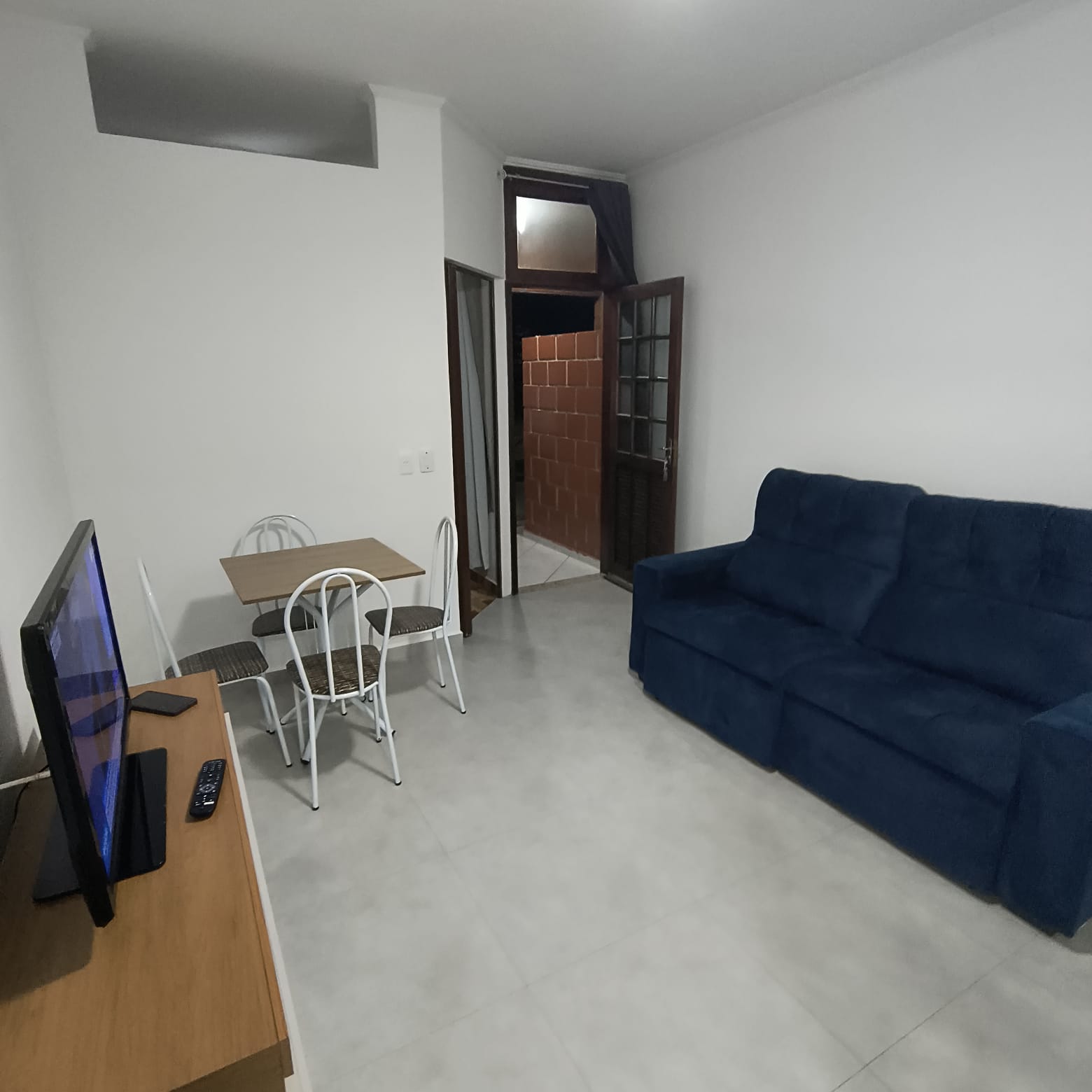 Apartamento a venda em Martin de Sa, Caraguatatuba, com 1 dormitorio