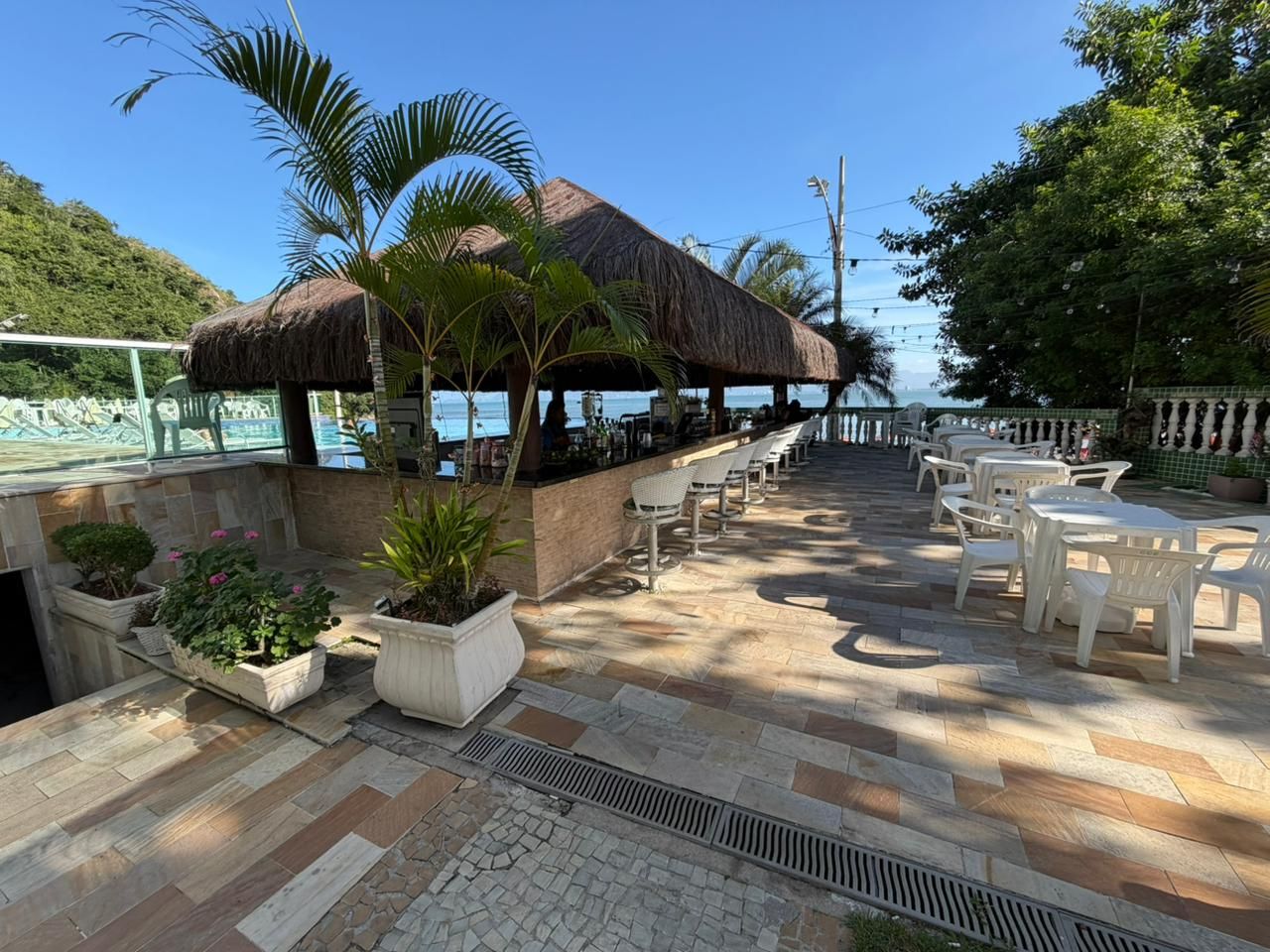 Apartamento Pé na Areia com Vista Deslumbrante para o Mar na Prainha