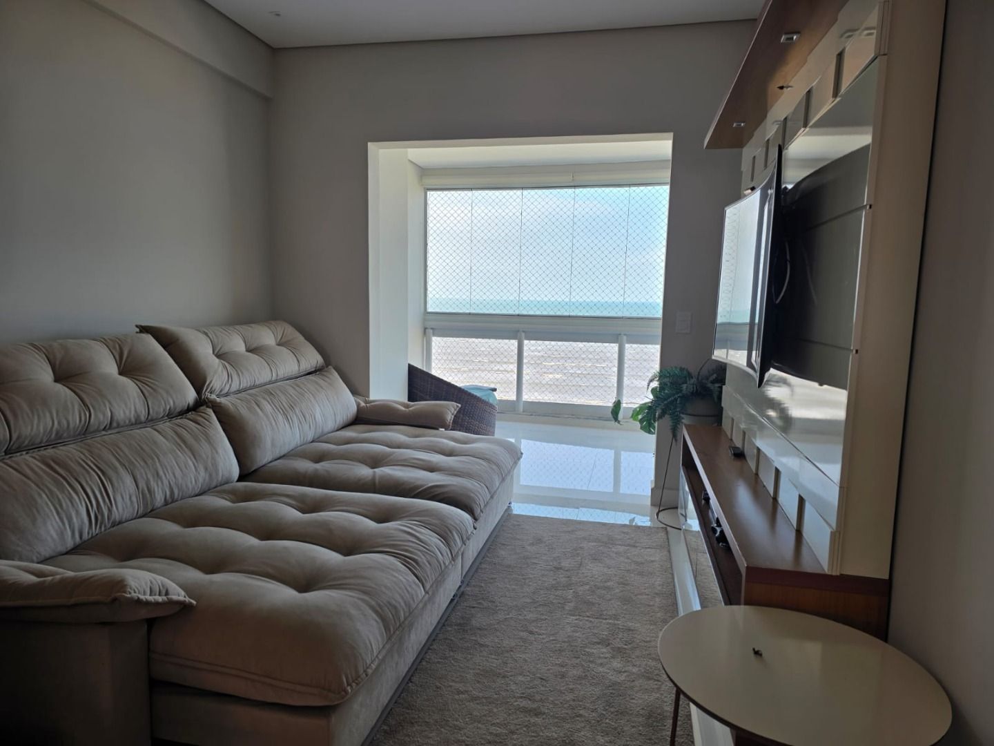 Apartamento Duplex com Vista Panorâmica para o Mar no Indaiá