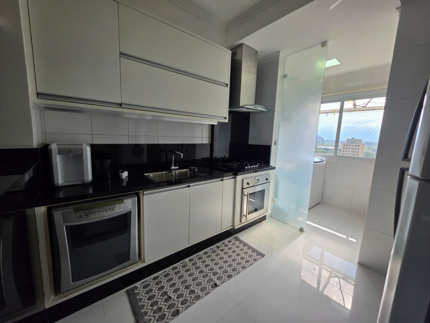 Apartamento Duplex com Vista Panorâmica para o Mar no Indaiá