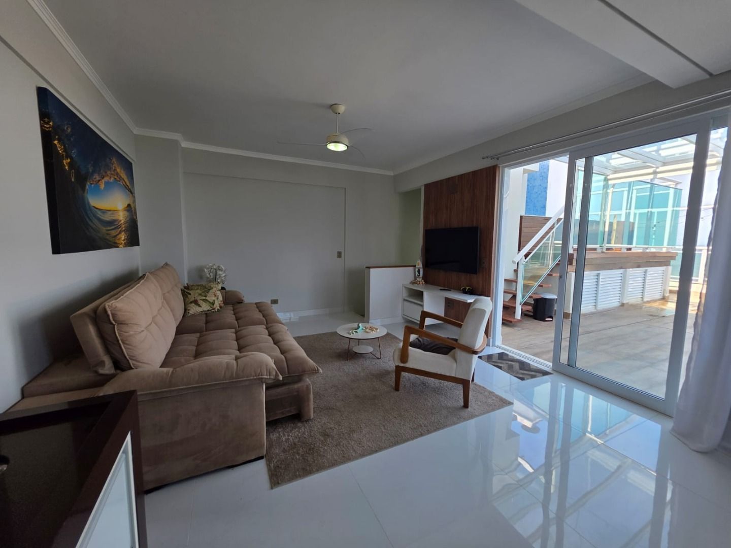 Apartamento Duplex com Vista Panorâmica para o Mar no Indaiá