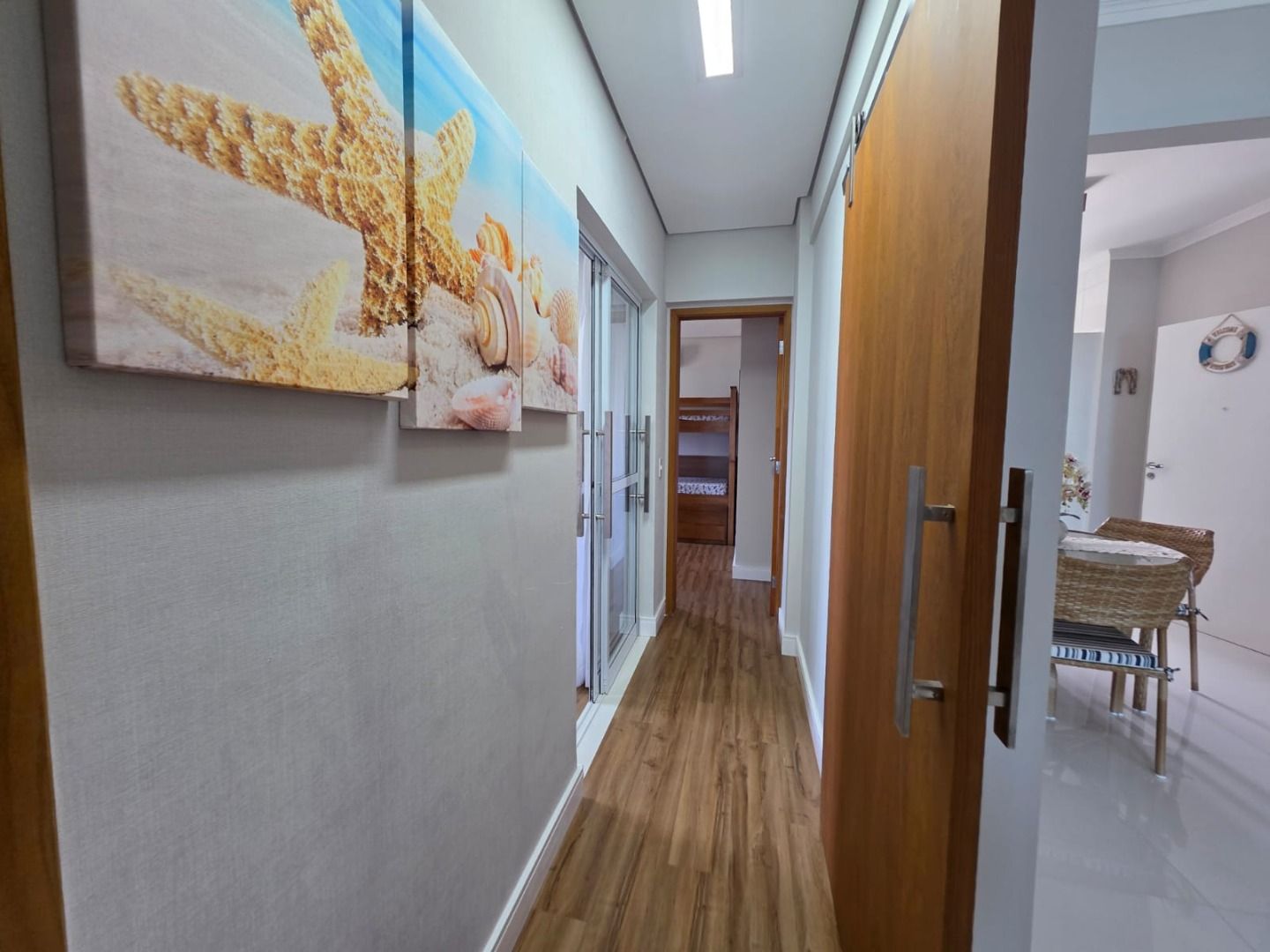 Apartamento Duplex com Vista Panorâmica para o Mar no Indaiá