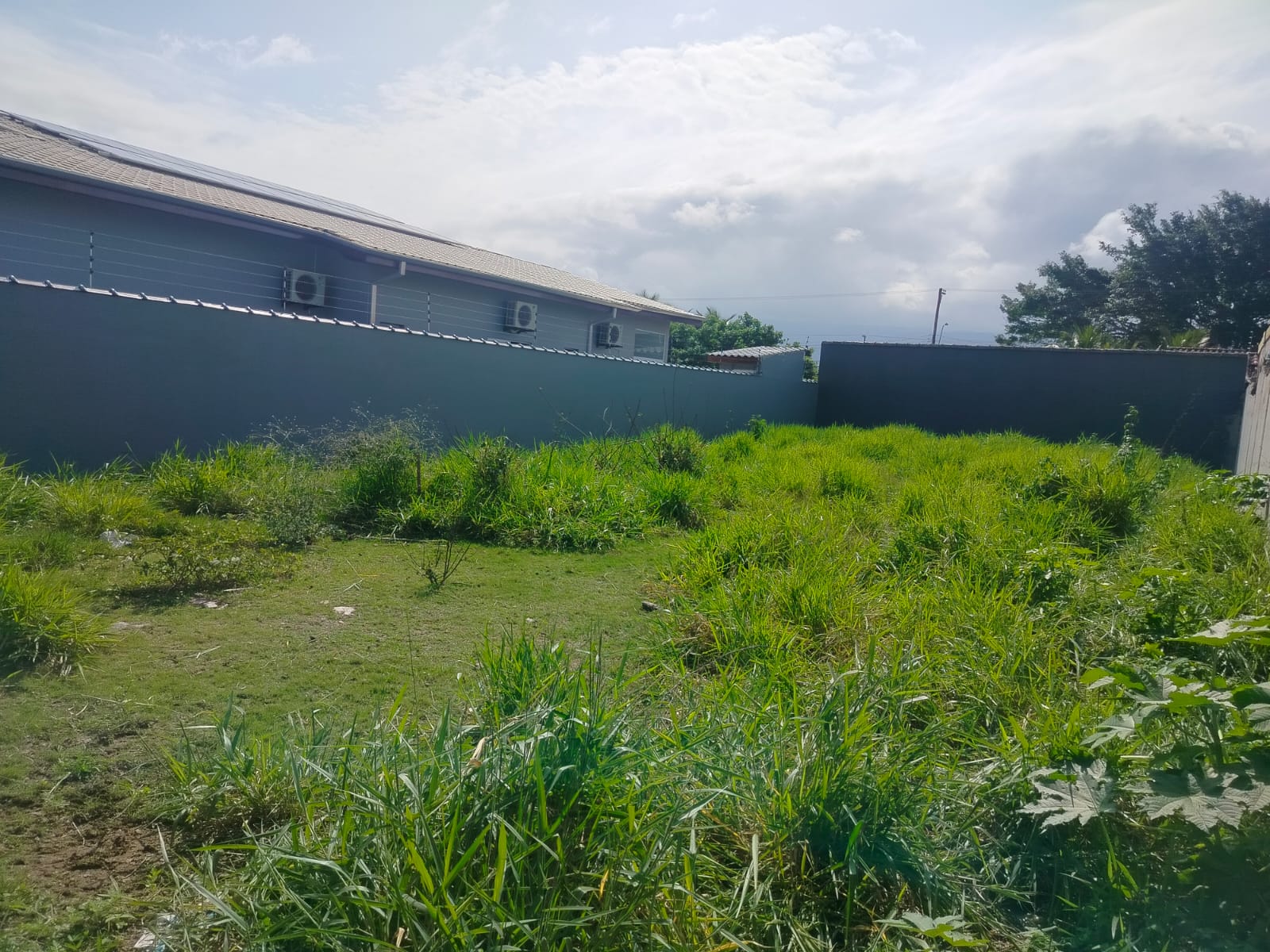TERRENO NO PONTAL DE SANTA MARINA CARAGUATATUBA 