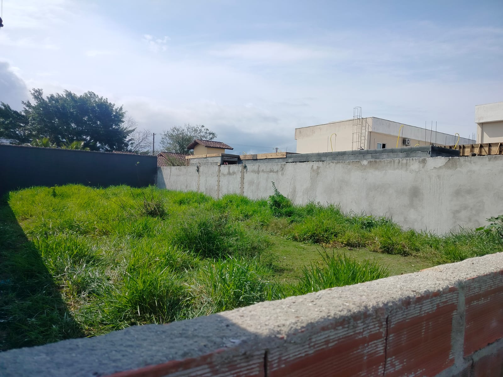 TERRENO NO PONTAL DE SANTA MARINA CARAGUATATUBA 