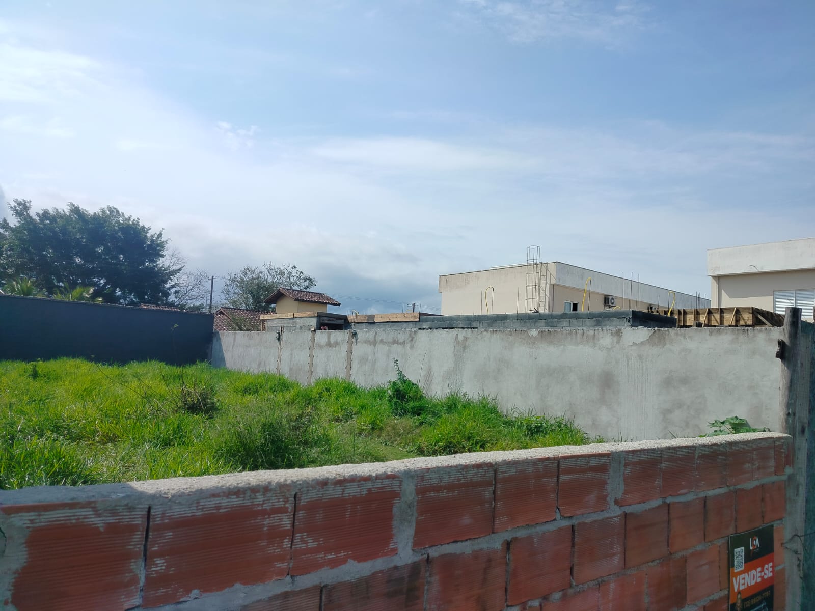TERRENO NO PONTAL DE SANTA MARINA CARAGUATATUBA 