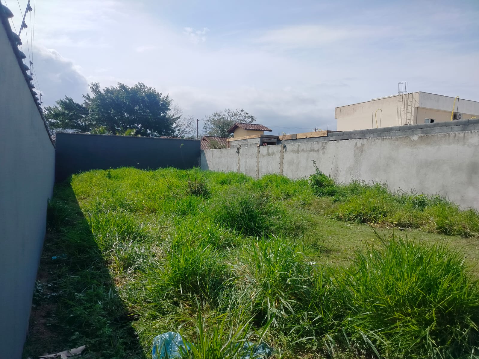 TERRENO NO PONTAL DE SANTA MARINA CARAGUATATUBA 
