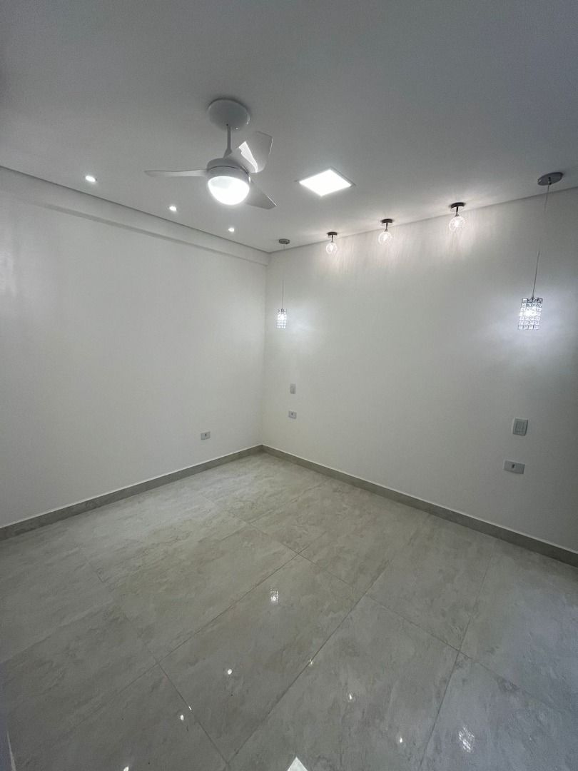 Apartamento Alto Padrão Frente Mar no Edifício Parthenon, Praia do Aruan