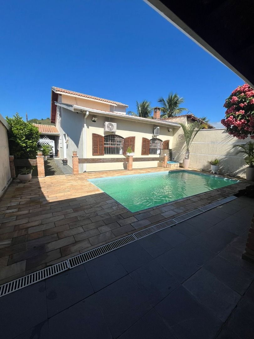 Casa com Vista para o Mar a 300m da Praia em Martim de Sá
