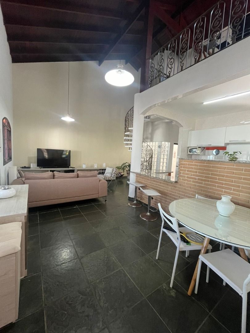 Casa com Vista para o Mar a 300m da Praia em Martim de Sá