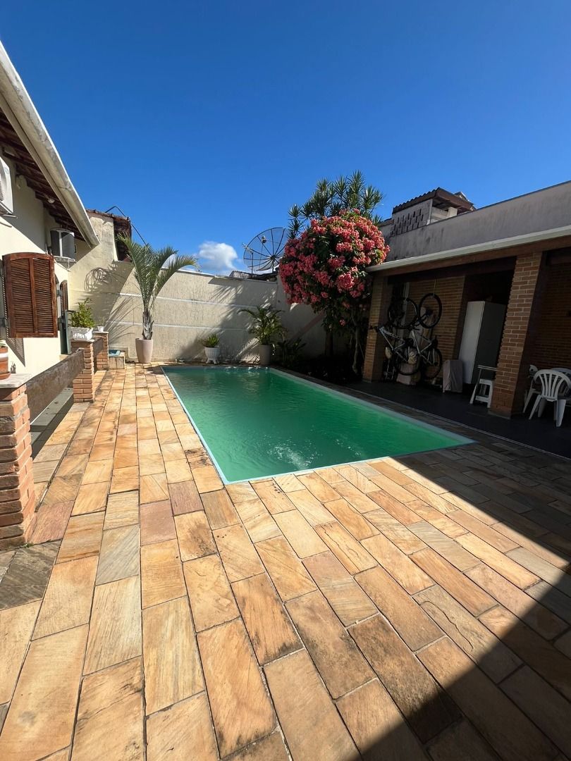 Casa com Vista para o Mar a 300m da Praia em Martim de Sá